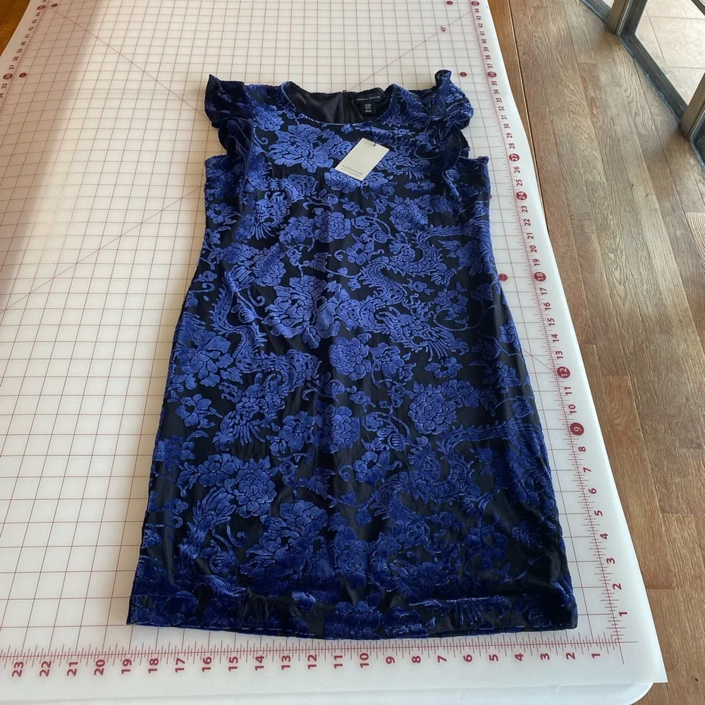 Adrienne Vittadini new w/ tags velvet navy blue & black floral dress size xs